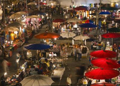 بازار شبانه چیانگ مای تایلند، تجربه خریدی ارزان