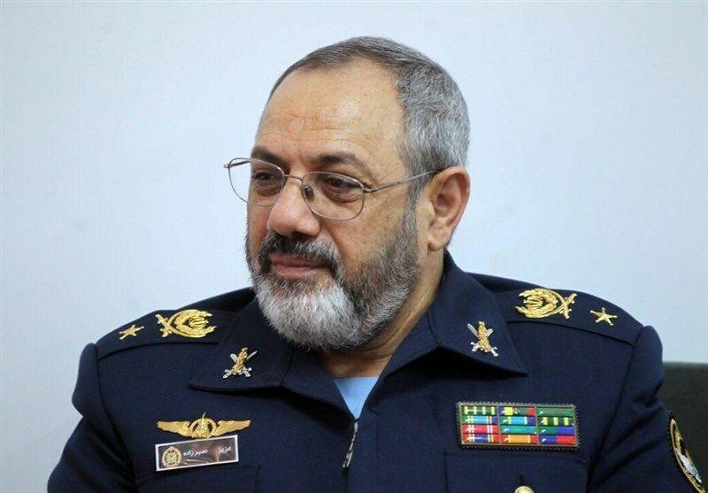راه شهید صیاد شیرازی، راه رستگاری در لباس سربازی ولایت است راه شهید صیاد شیرازی، راه رستگاری در لباس سربازی ولایت است