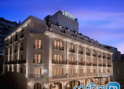 اقامتی متفاوت و شاهانه در هتل 5 ستاره لازونی استانبول (تور استانبول ارزان)